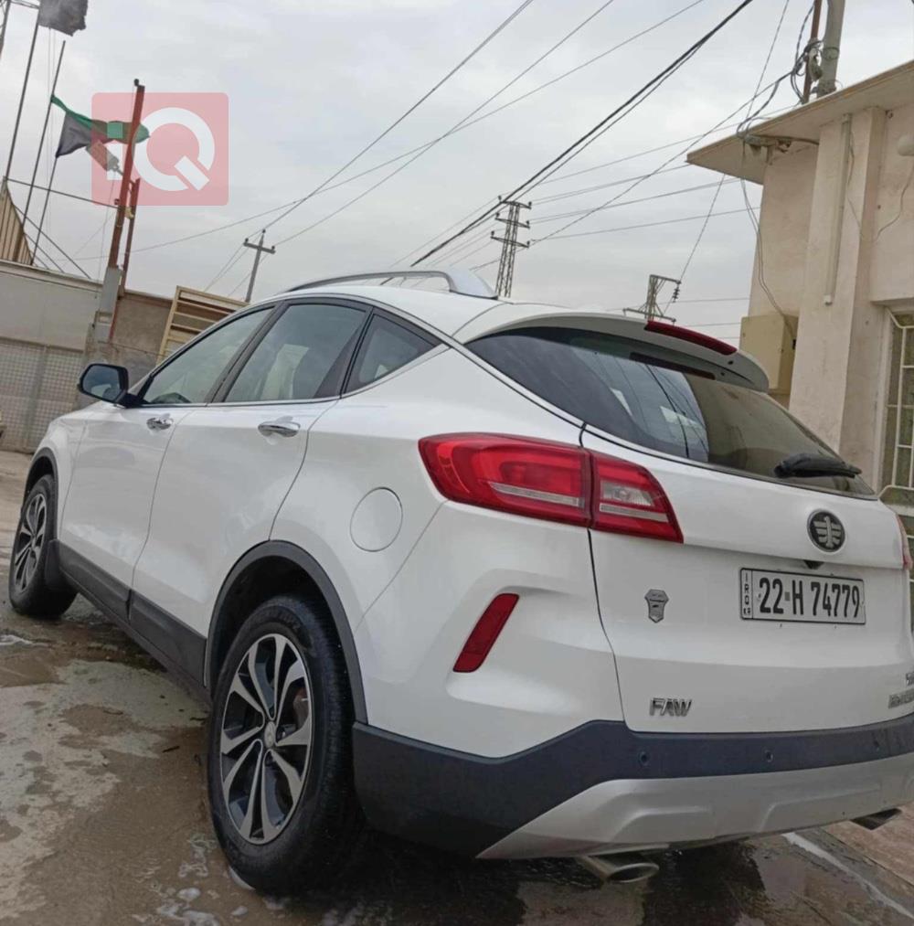 FAW Besturn X80 2021 - $13,000 for sale