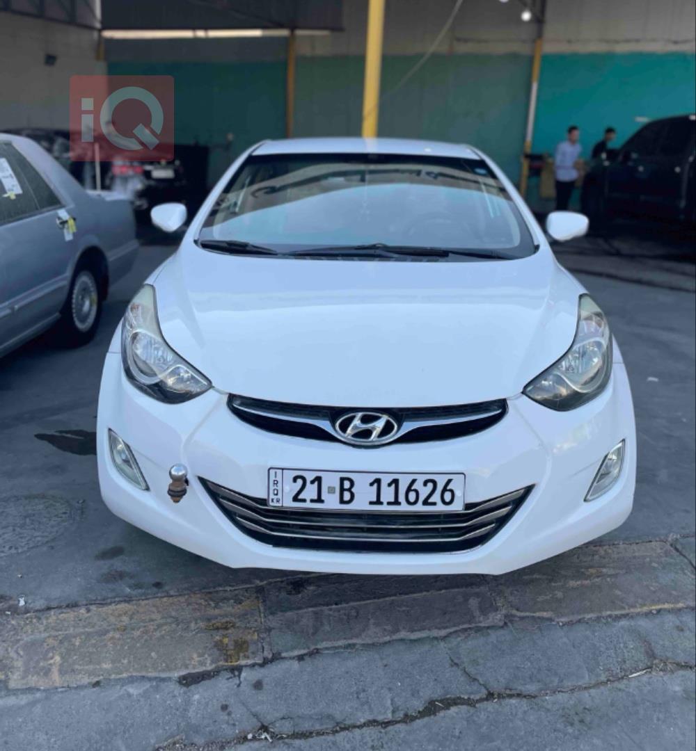 Hyundai Elantra 2012 - $10,000 for sale