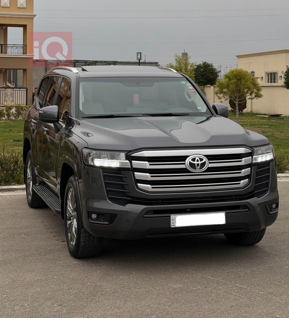 تويوتا لاندكروزر
