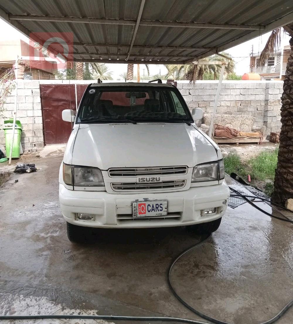 اسوزو تروبر