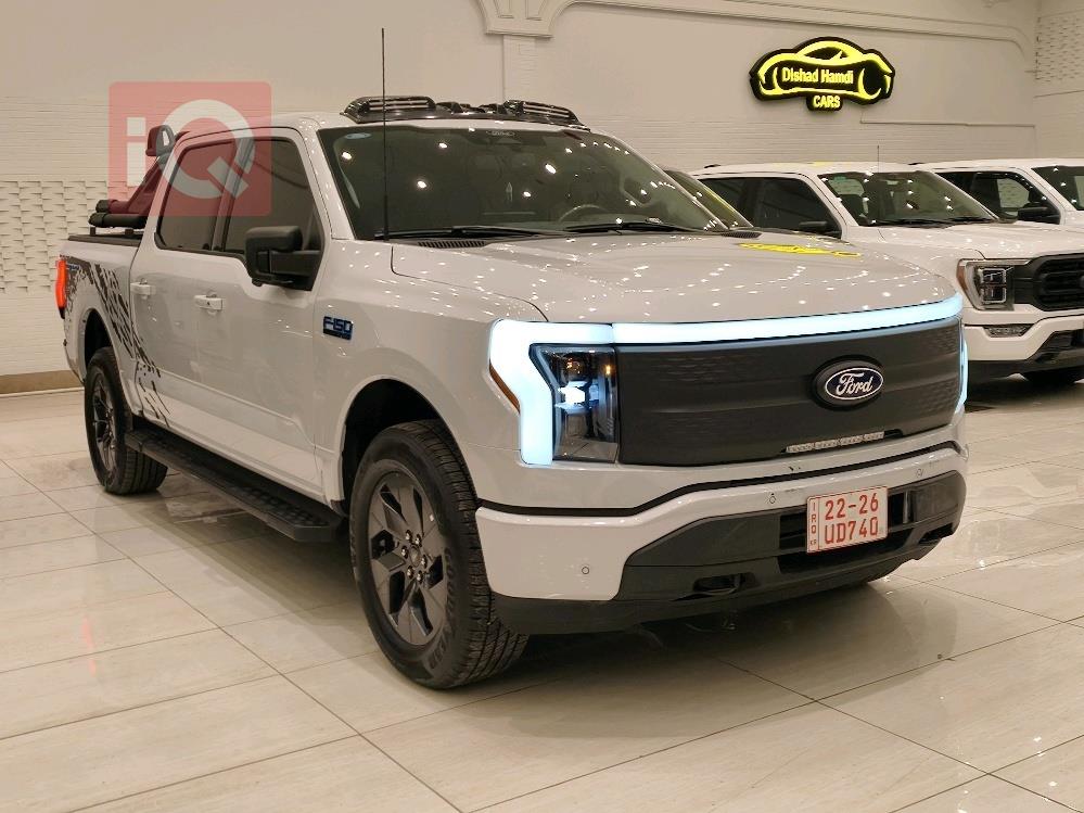 فورد F-150 لايتنينج