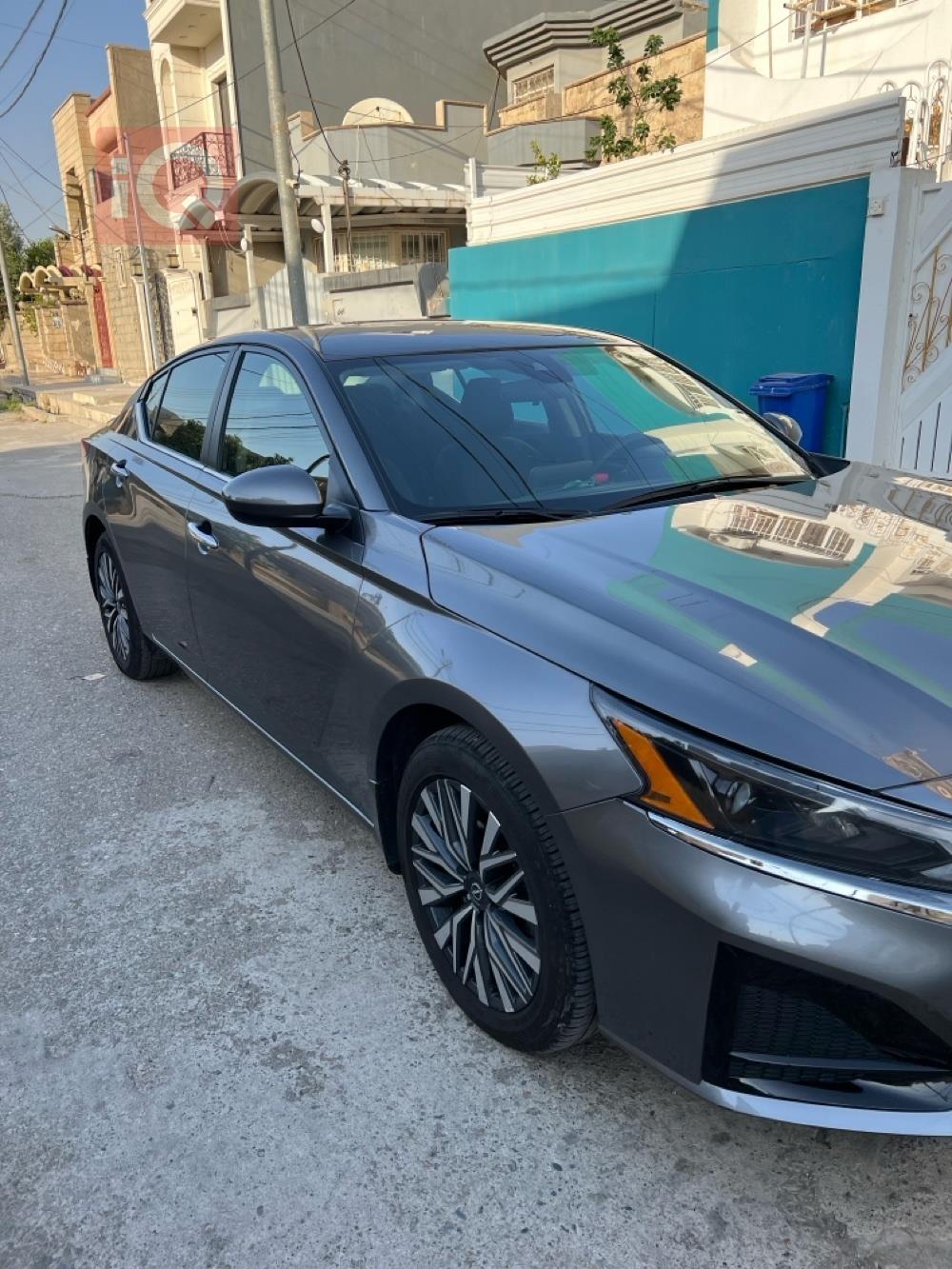 نيسان ألتيما