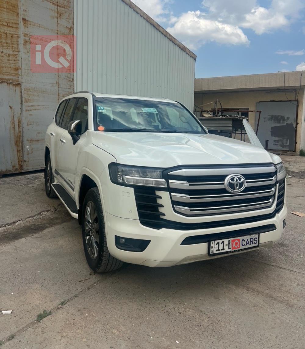 تويوتا لاندكروزر