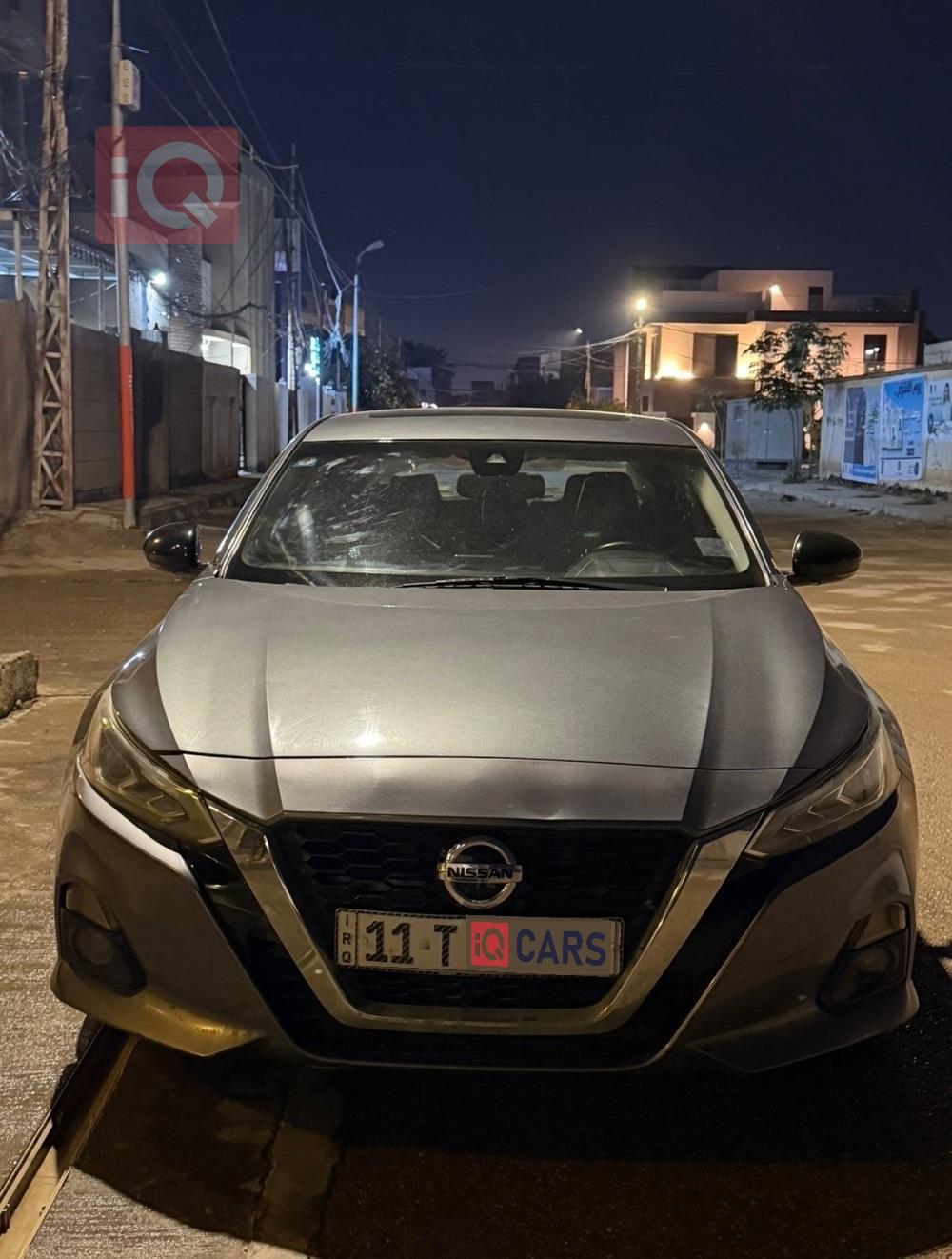 نيسان ألتيما