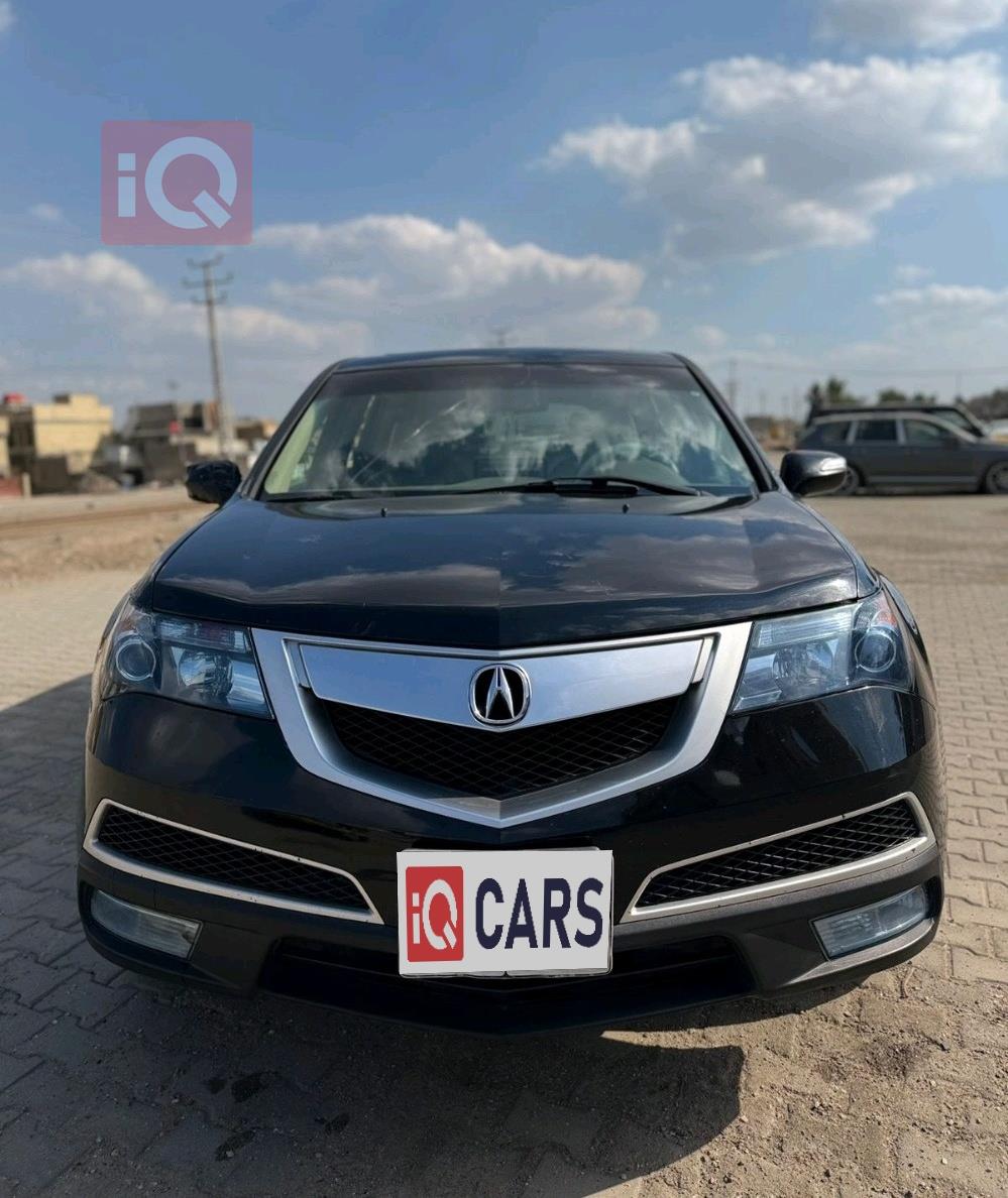 أكورا MDX