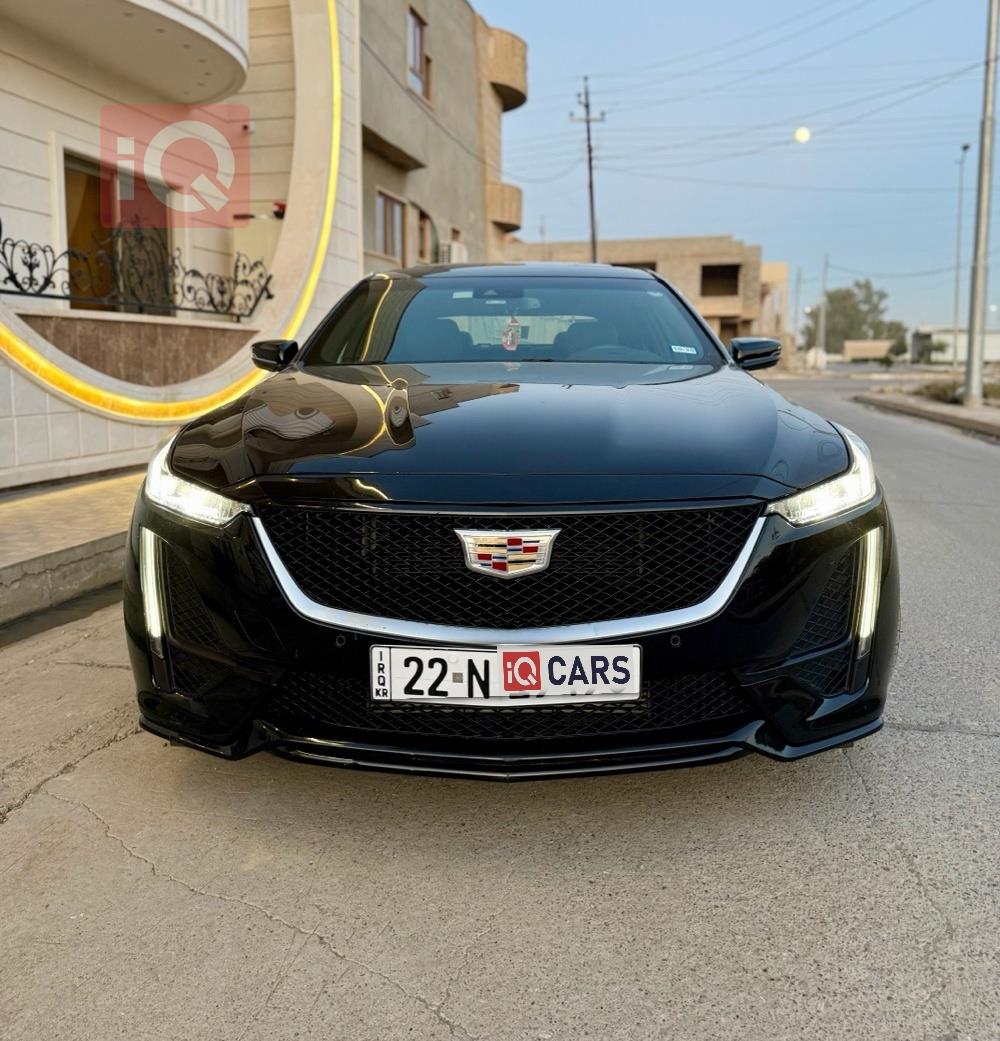كاديلاك CT5