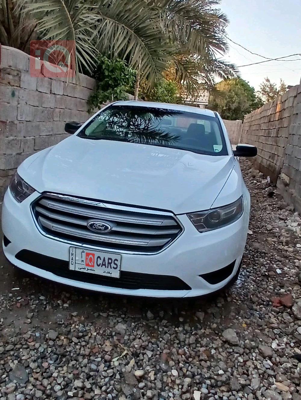 فورد تورس