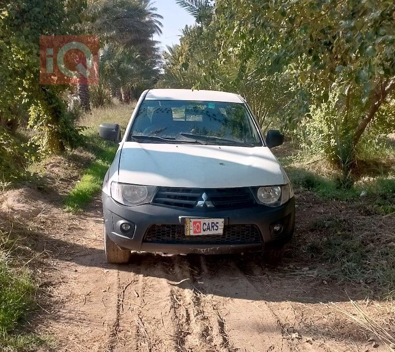 ميتسوبيشي L200