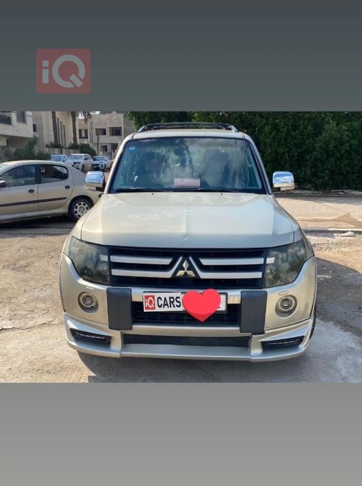 ميتسوبيشي باجيرو