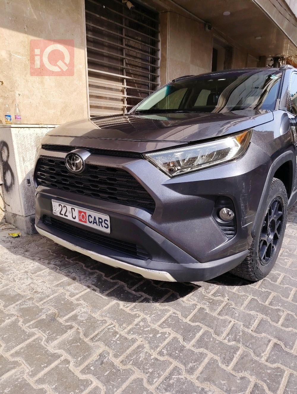 تويوتا راف 4