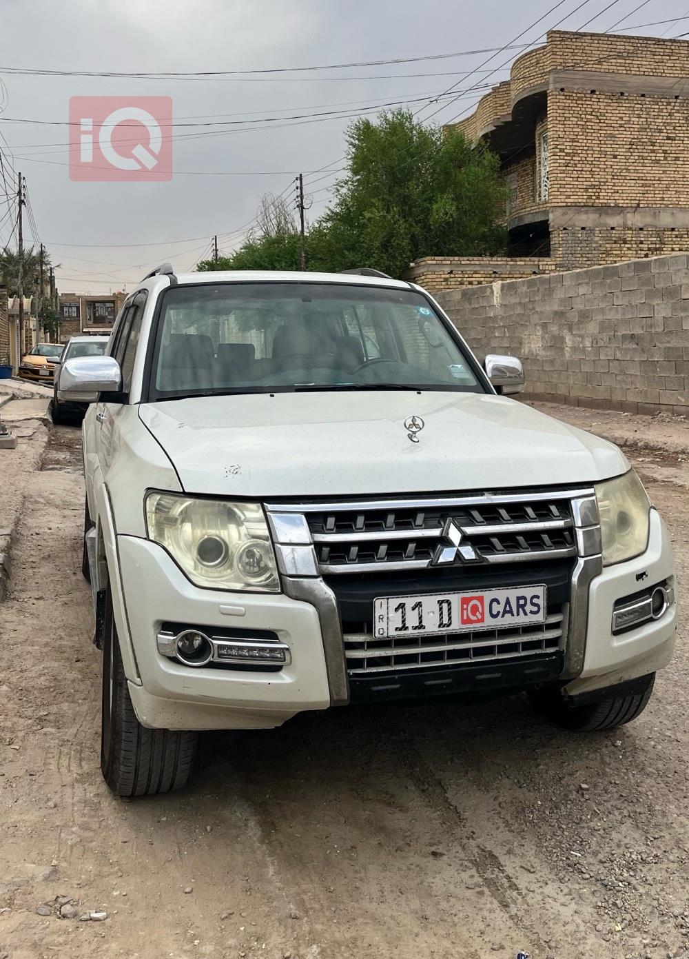 ميتسوبيشي باجيرو