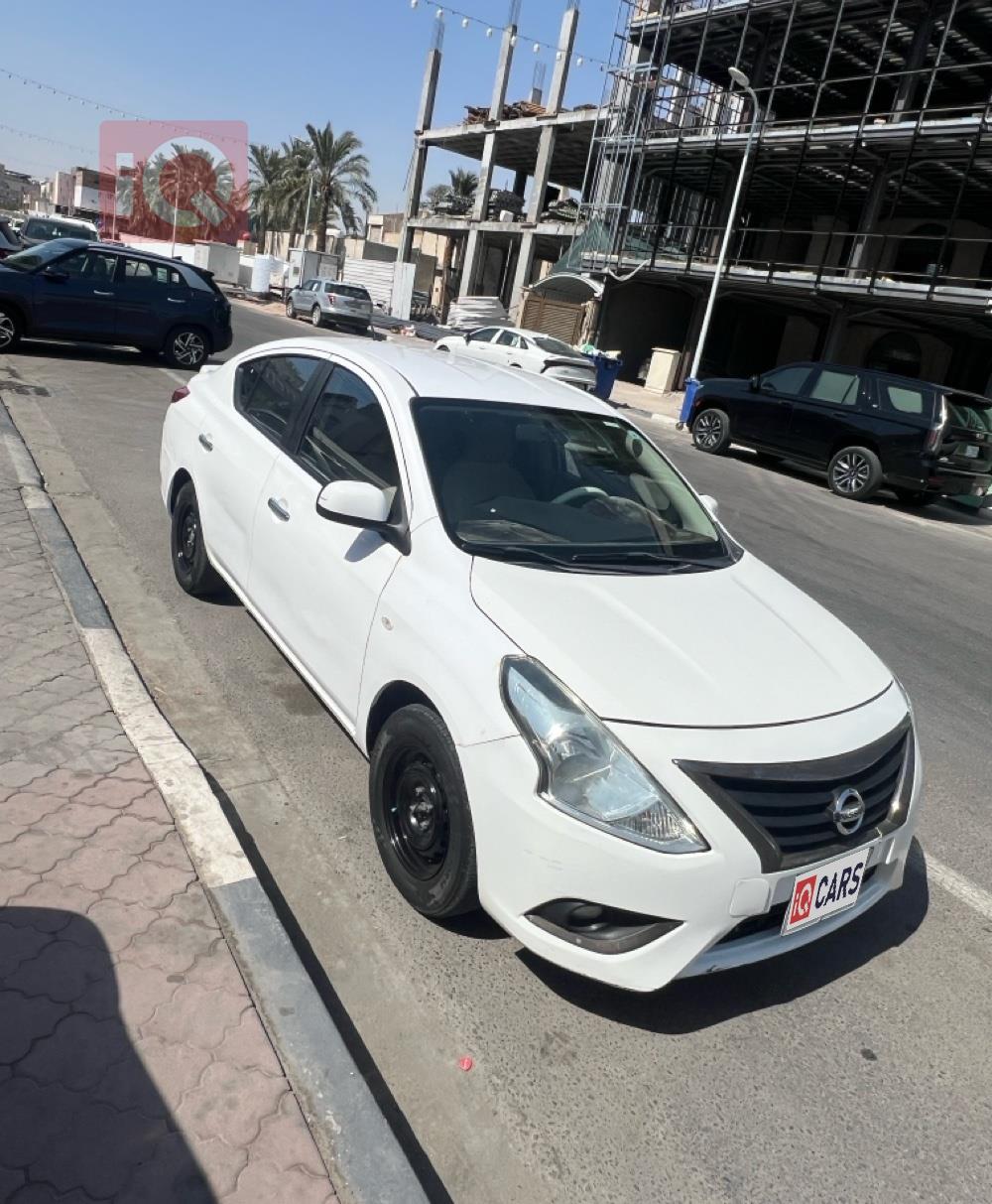 نيسان صني