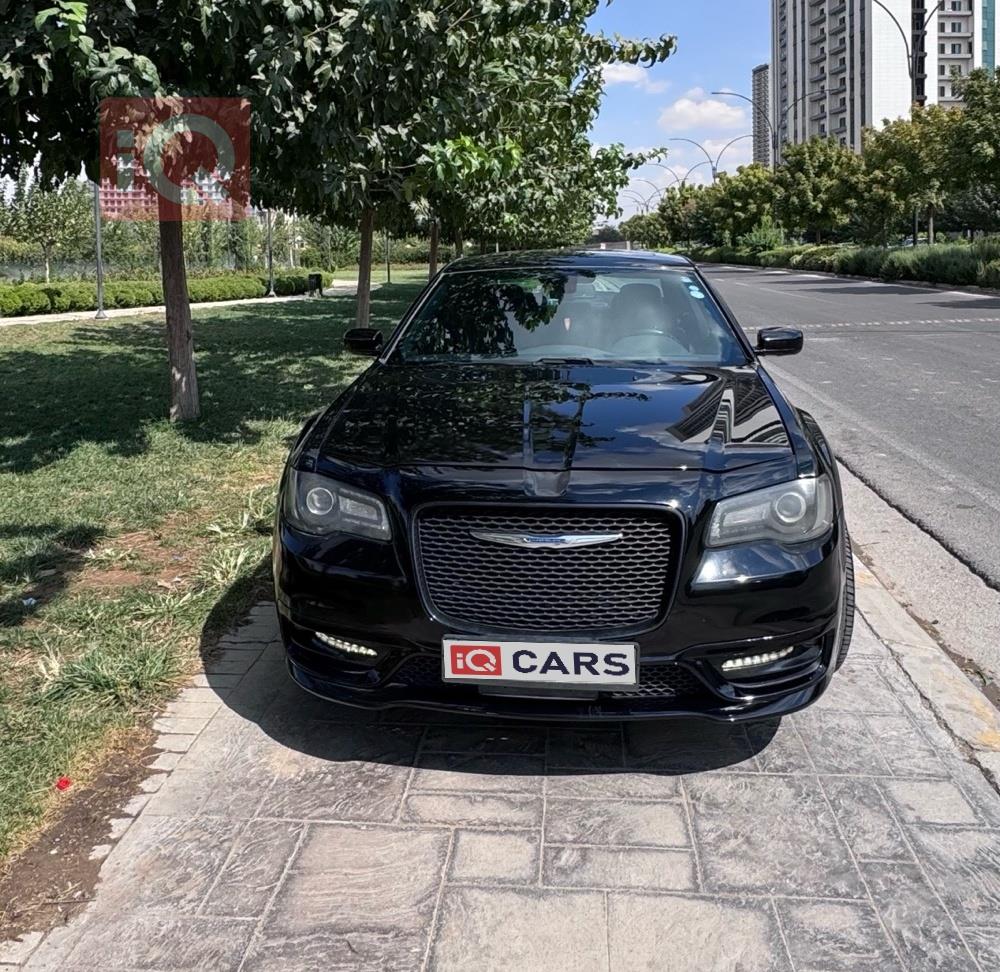 كرايسلر 300