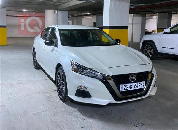 Nissan Altima 2020 - $16,000 for sale