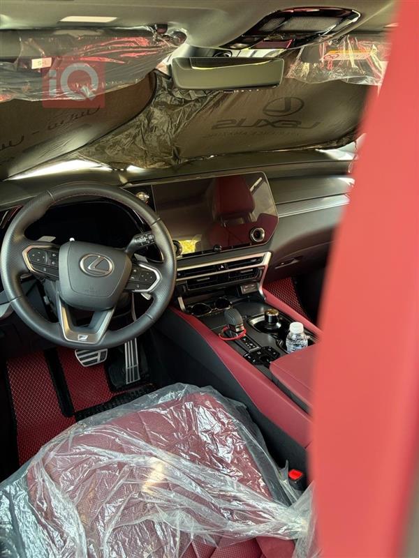 Carousel image 3