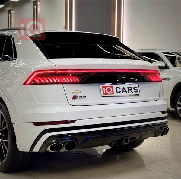 Carousel image 5