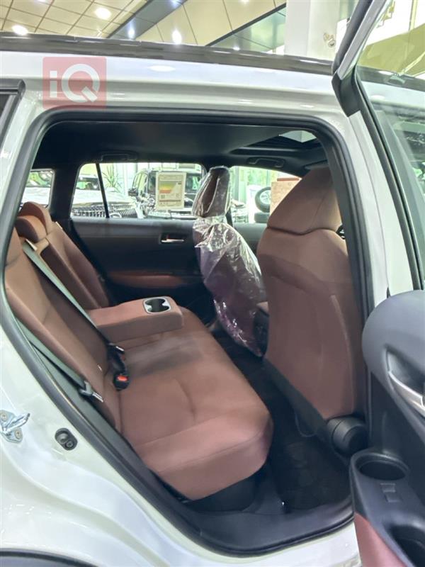 Carousel image 4