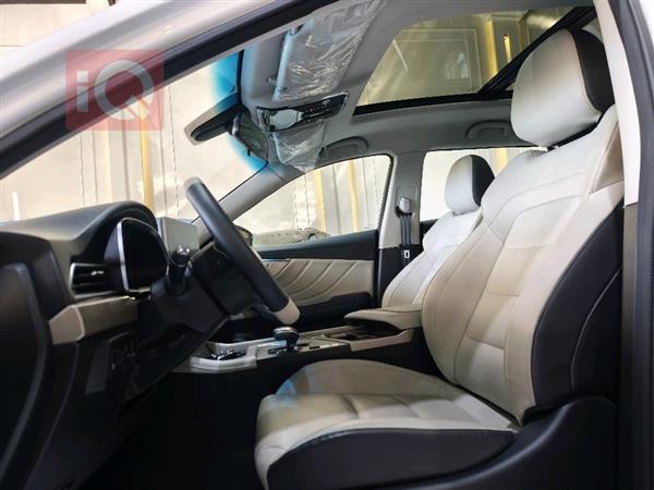 Carousel image 13