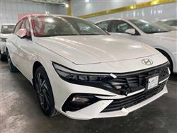 Hyundai Elantra 2025