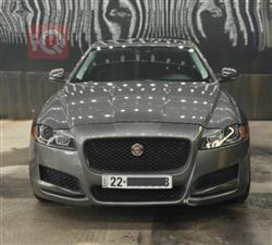 2017 جاكوار XF