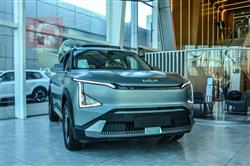 2025 كيا EV5