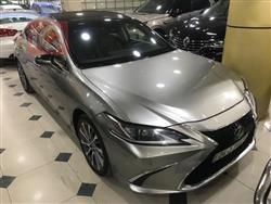 Lexus ES 2020