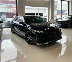 Toyota Camry 2024