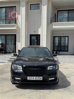 2022 كرايسلر 300