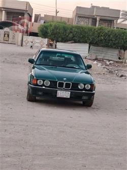 1990 بي ام دبليو الفئة 7