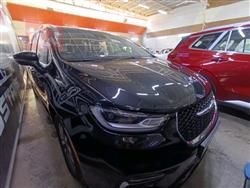 Chrysler Pacifica 2023