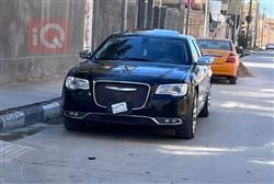 2023 كرايسلر 300