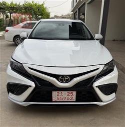 Toyota Camry 2023
