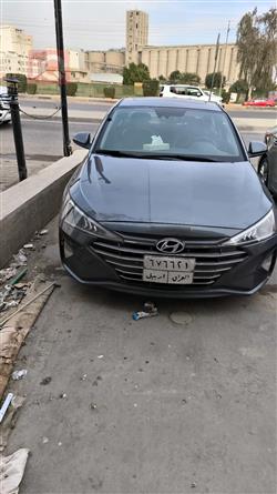 Hyundai Elantra 2019