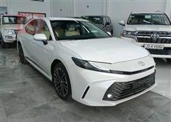 Toyota Camry 2025