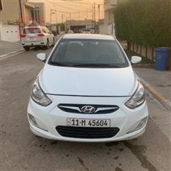Hyundai Accent 2015