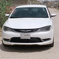 2016 كرايسلر 200