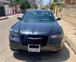 2018 كرايسلر 300