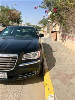 2014 كرايسلر 300
