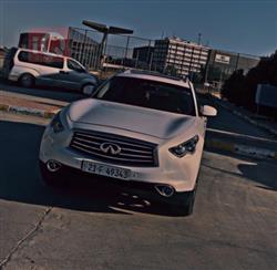 Infiniti QX70 2016