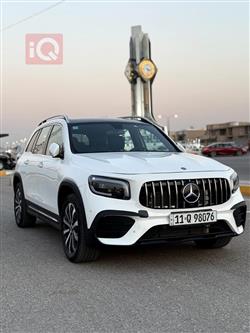 Mercedes-Benz GLB 2023