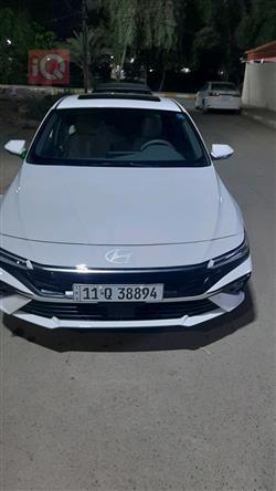 Hyundai Elantra 2024