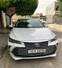 2019 تويوتا أفالون