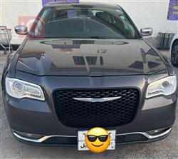2019 كرايسلر 300