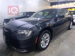Chrysler 300 2022