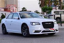 2018 كرايسلر 300