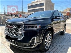 GMC Acadia 2023