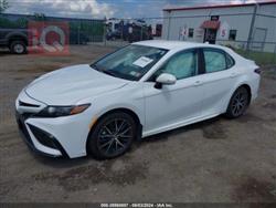 Toyota Camry 2023