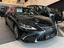 Lexus ES 2023