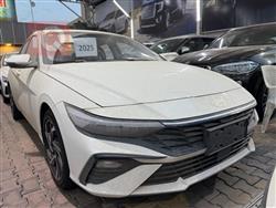 Hyundai Elantra 2025