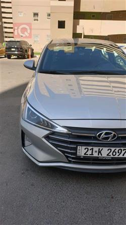 Hyundai Elantra 2019